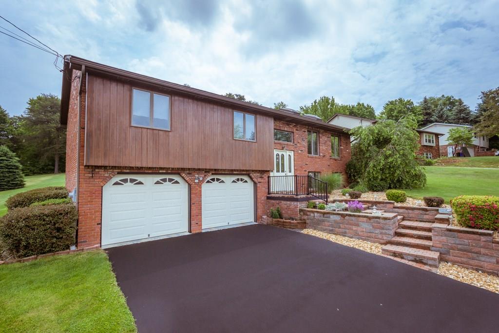 140 Spring Hill Road Aliquippa, PA 15001 - Photo 2 of 20 Gallery Image 2