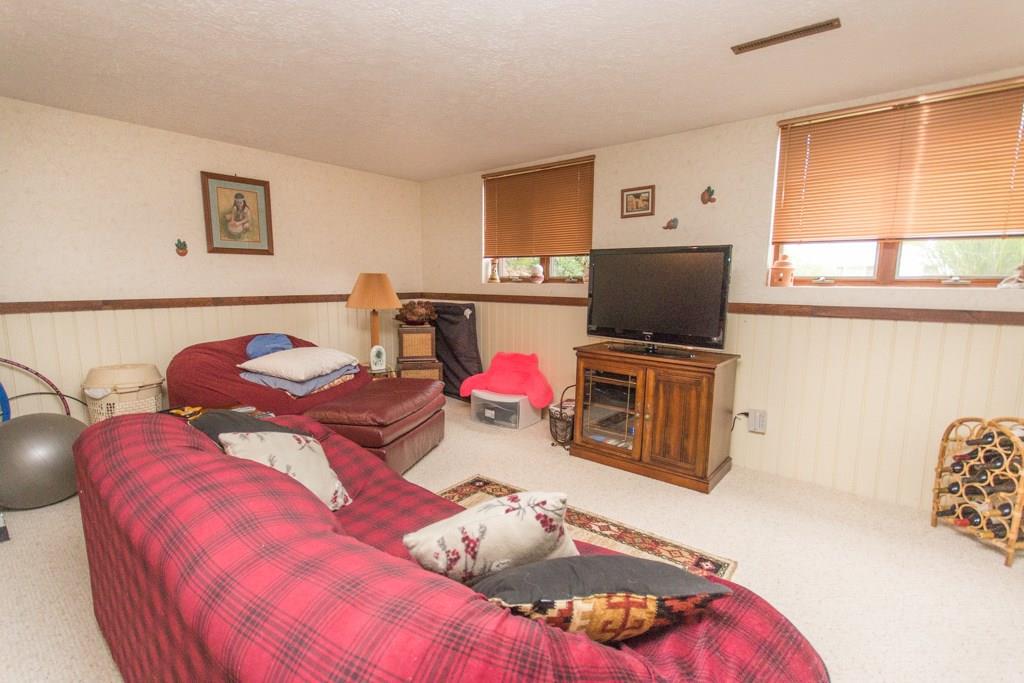 140 Spring Hill Road Aliquippa, PA 15001 - Photo 13 of 20 Gallery Image 13