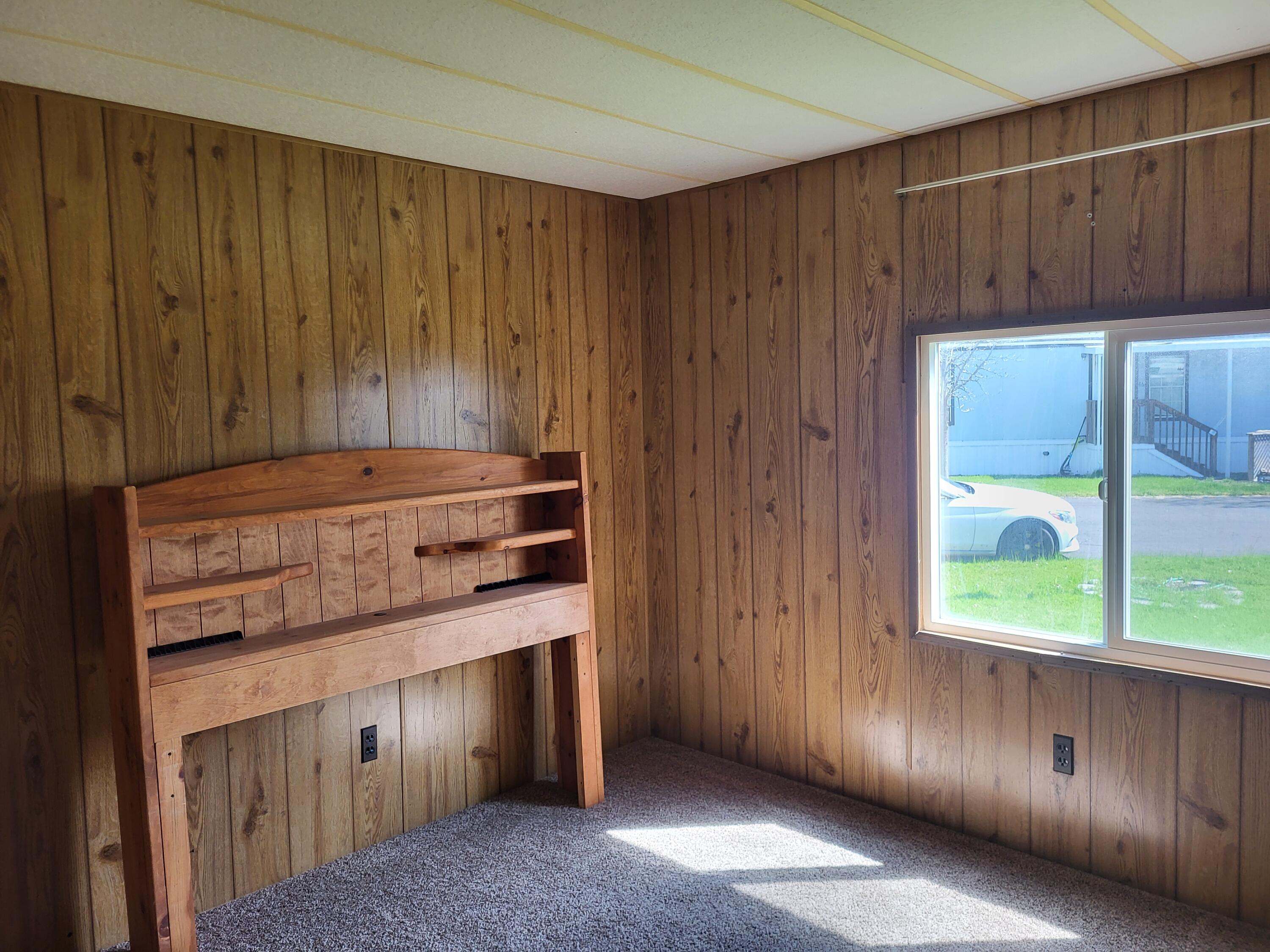6850 Downing Road, Unit 45 Central Point, OR 97502 - Photo 11 of 19 20250412_115145