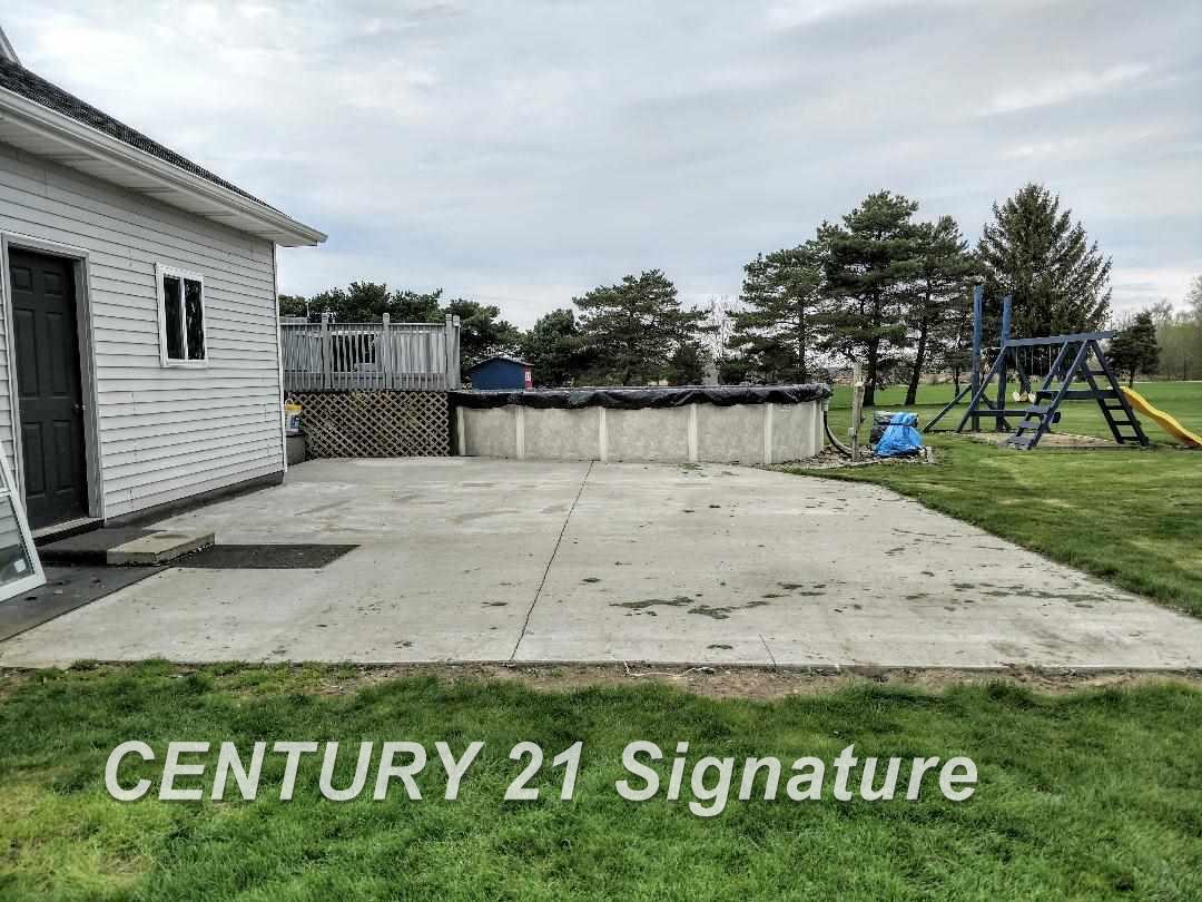 7150 Ditch Road Chesaning, MI 48616 - Photo 6 of 33