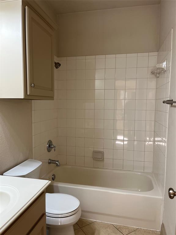 817 La Cima Irving, TX 75039 - Photo 18 of 40