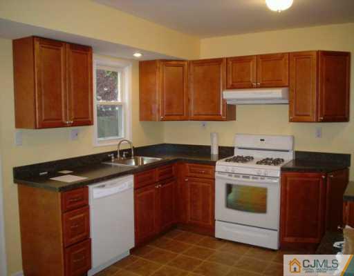 38 Highview Road East Brunswick, NJ 08816 - Photo 4 of 6 Gallery Image 4