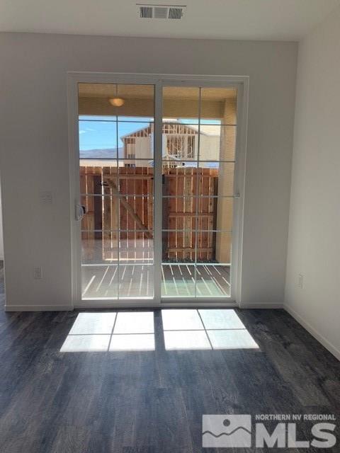 9605 Windjammer Way, Unit 146 Reno, NV 89506 - Photo 4 of 16 Photo 4