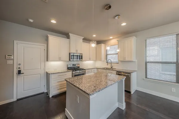 $360,000 | 3945 Cascade Sky Drive, Arlington, TX 76005