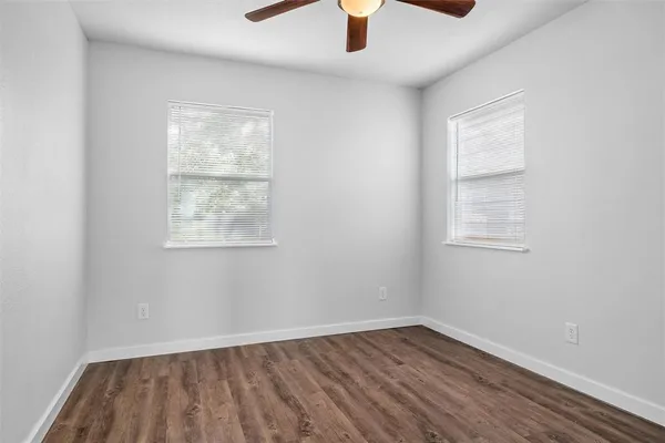 $1,950 | 1408 North Elm Street, Weatherford, TX 76086