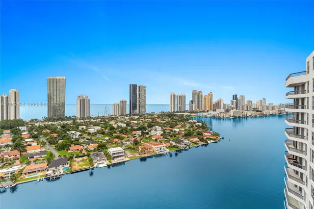 $3,750 | 19101 Northeast 36th Court, Unit LPH9, Aventura, FL 33180