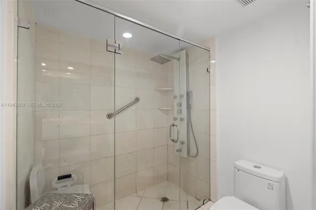 $3,750 | 19101 Northeast 36th Court, Unit LPH9, Aventura, FL 33180