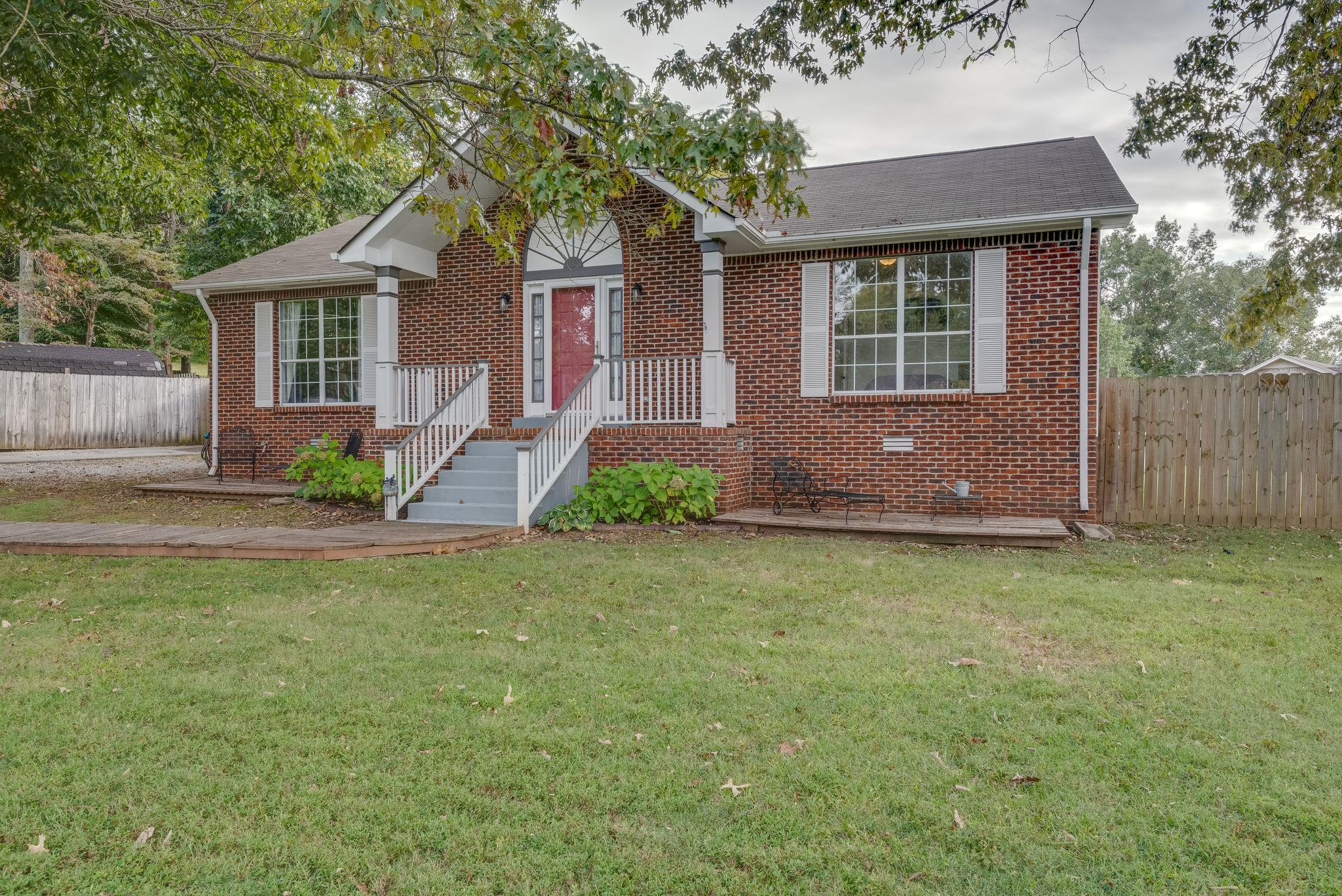 300 Timberlake Drive Springfield, TN 37172 - Photo 2 of 25 Gallery Image 2