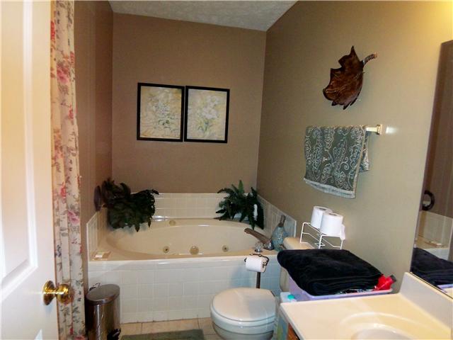 3351 Laurel Mountain Road Murfreesboro, TN 37129 - Photo 10 of 18 Gallery Image 10