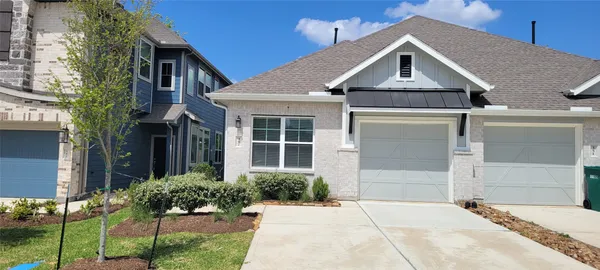 $1,950 | 347 East Coralburst Loop, Montgomery, TX 77316