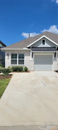 $1,950 | 347 East Coralburst Loop, Montgomery, TX 77316