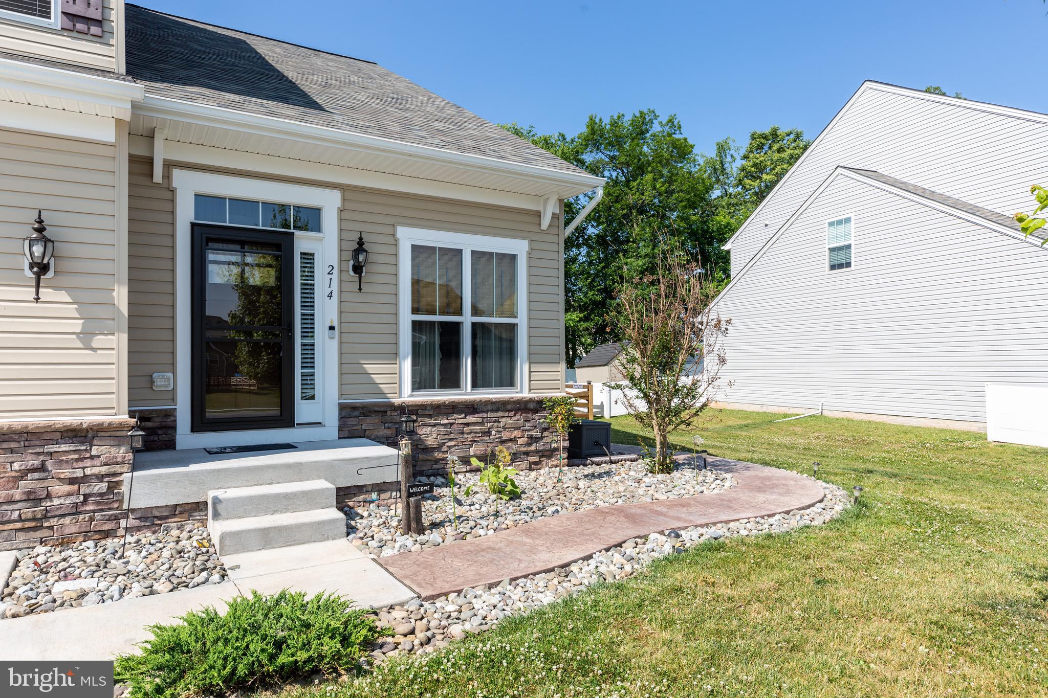 214 Colbert Street Taneytown, MD 21787 - Photo 2 of 48 Gallery Image 2