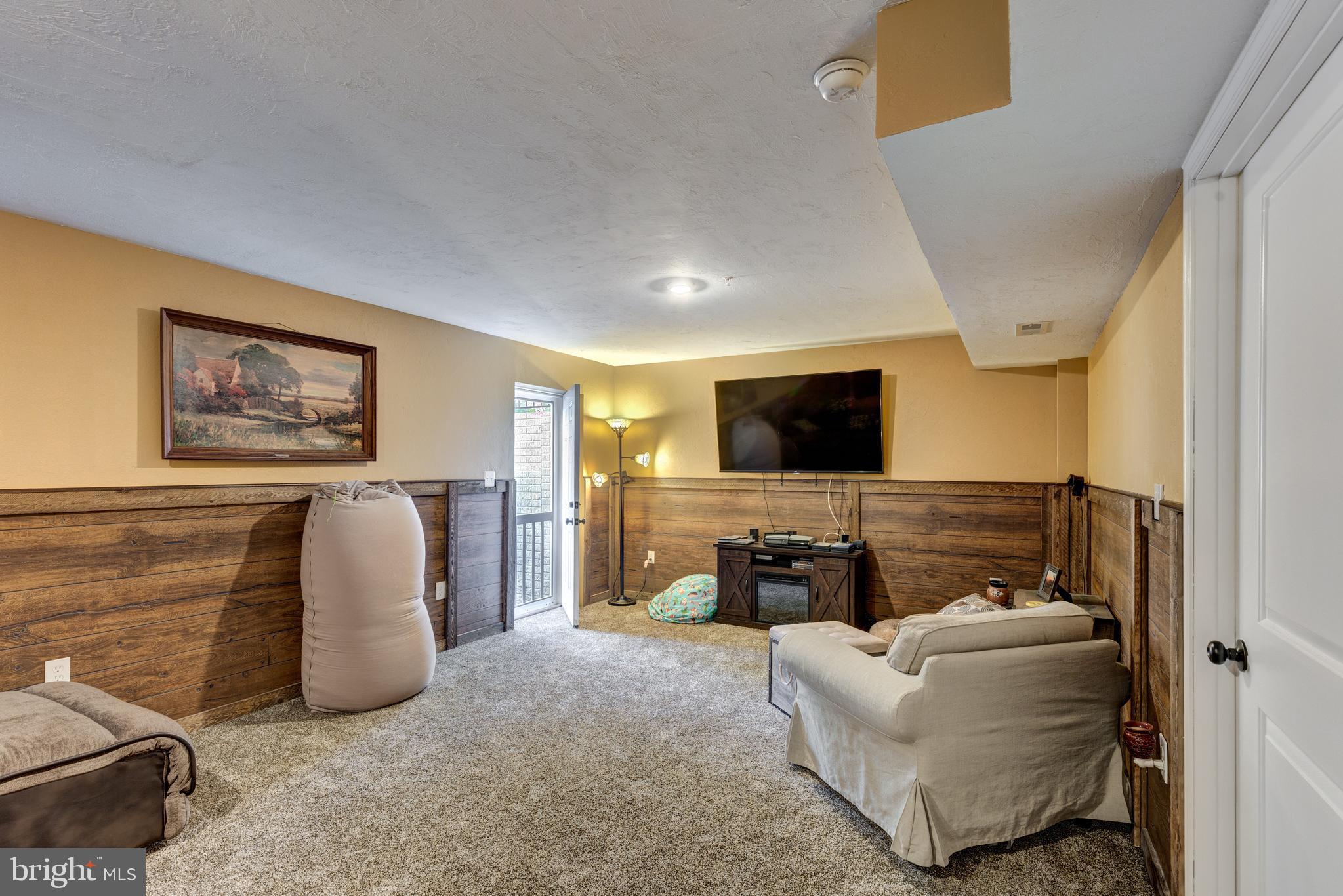 214 Colbert Street Taneytown, MD 21787 - Photo 34 of 48 Gallery Image 34