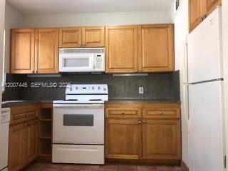 7734 Southwest 55th Avenue, Unit B Miami, FL 33143 - Photo 6 of 9