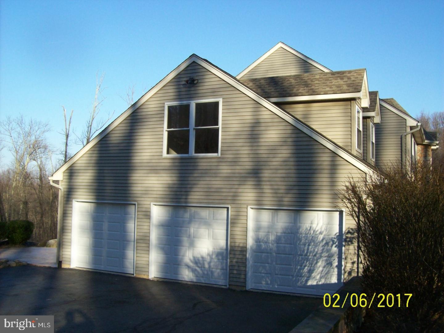 225 Landis Store Road Boyertown, PA 19512 - Photo 3 of 18 Gallery Image 3