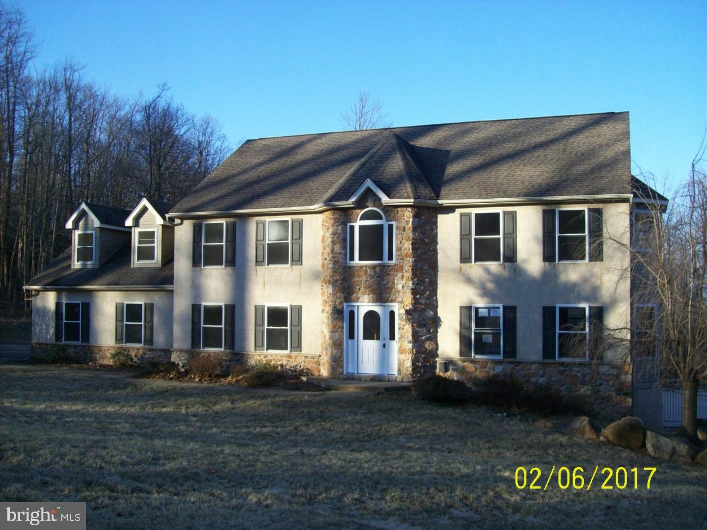 225 Landis Store Road Boyertown, PA 19512 - Photo 4 of 18 Gallery Image 4