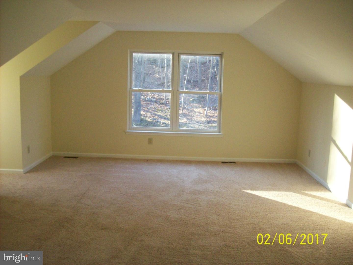 225 Landis Store Road Boyertown, PA 19512 - Photo 5 of 18 Gallery Image 5
