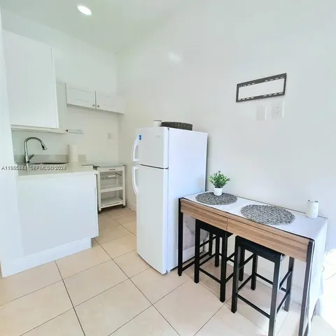 $1,300 | 13249 Southwest 200th Terrace, Unit 1, Miami, FL 33177