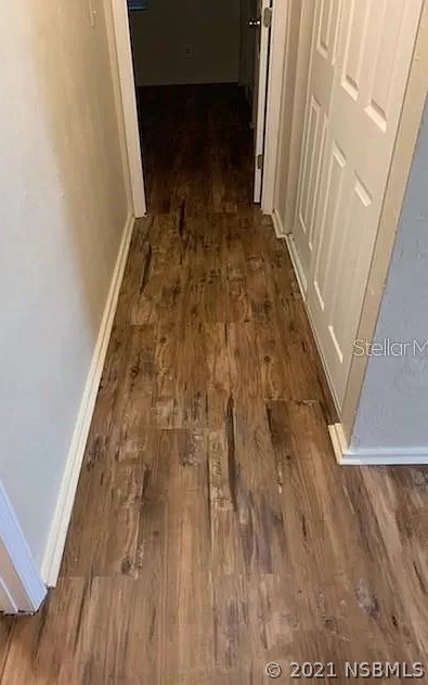 514 South Old County Road Edgewater, FL 32132 - Photo 5 of 10 a view of entryway