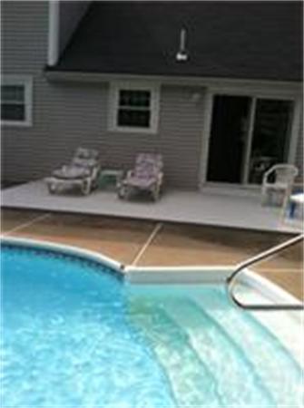 4 Hillside Street Canton, MA 02021 - Photo 11 of 13