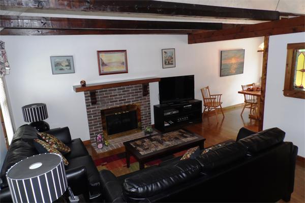 4 Hillside Street Canton, MA 02021 - Photo 3 of 13