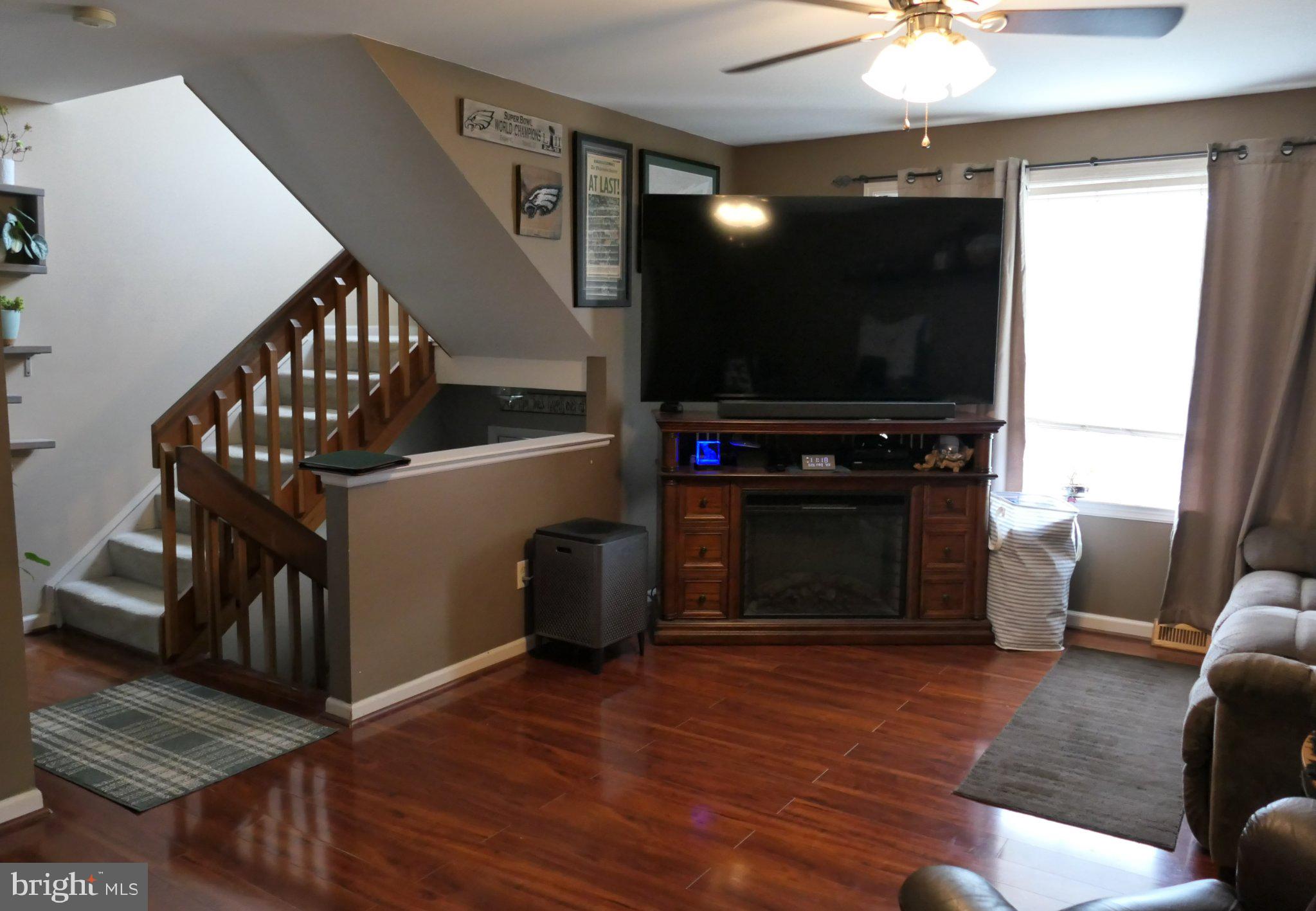 178 Riders Way Lebanon, PA 17042 - Photo 2 of 24 Cozy living space with warm tones.