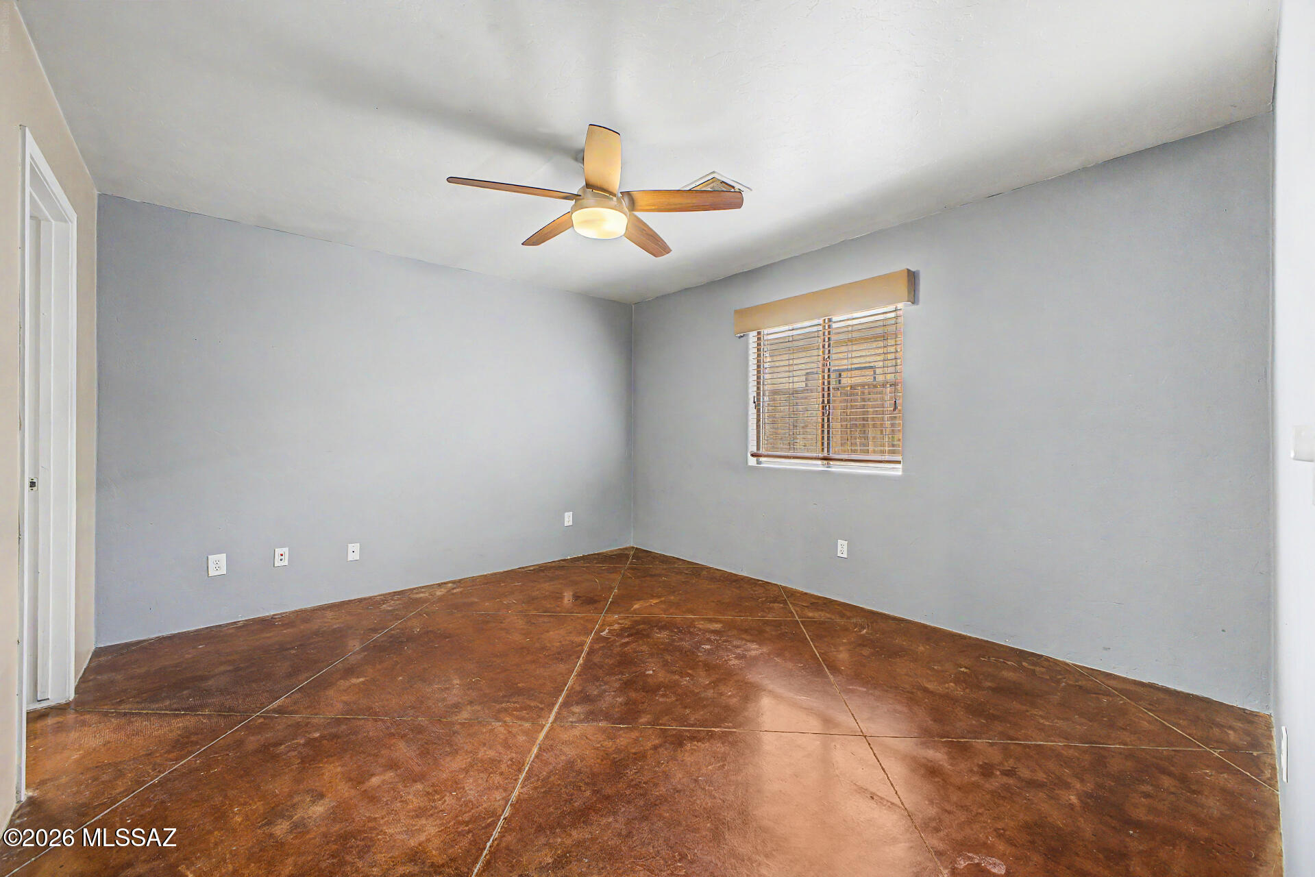 409 East Geronimo Bluff Loop Tucson, AZ 85705 - Photo 15 of 37