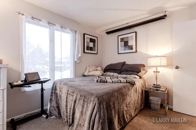 $200,000 | 497 Barkwood Court Northwest, Grand Rapids, MI 49534