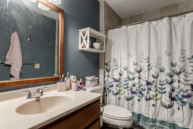 $200,000 | 497 Barkwood Court Northwest, Grand Rapids, MI 49534