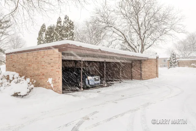 $200,000 | 497 Barkwood Court Northwest, Grand Rapids, MI 49534