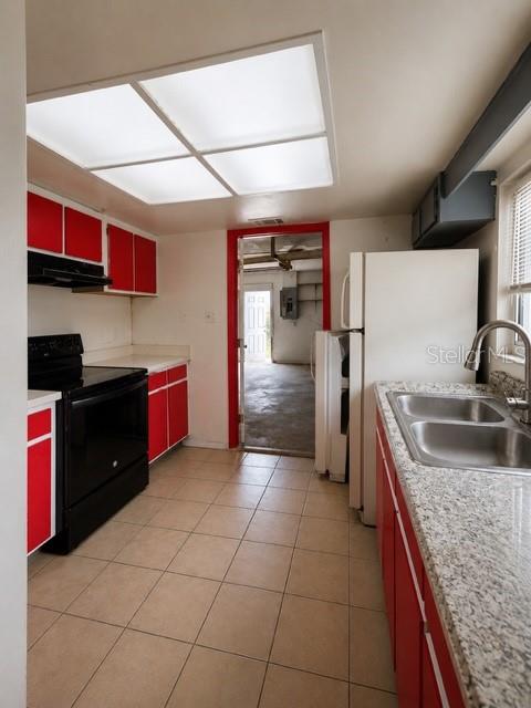 2116 Sand Run Road Kissimmee, FL 34744 - Photo 2 of 5 Gallery Image 2