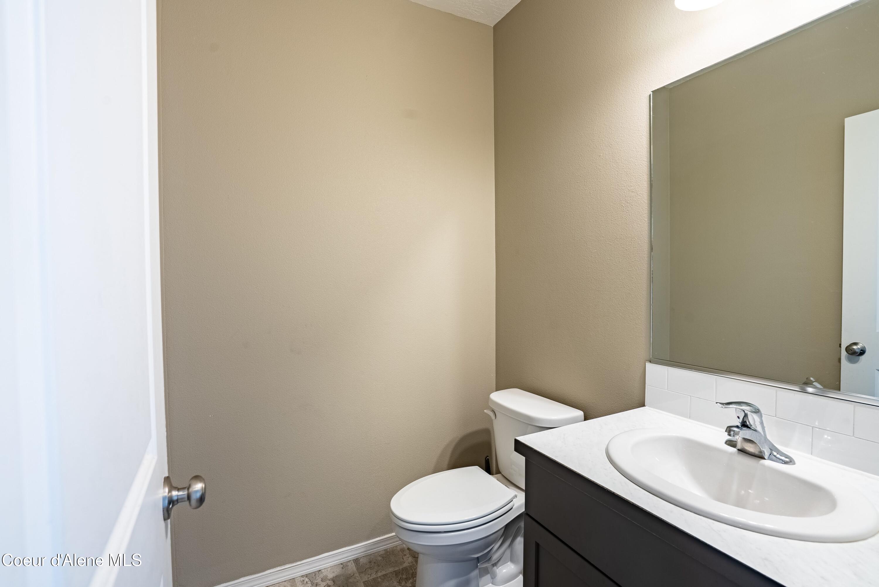 6464 West Irish Circle Rathdrum, ID 83858 - Photo 11 of 59 DSC06664-HDR