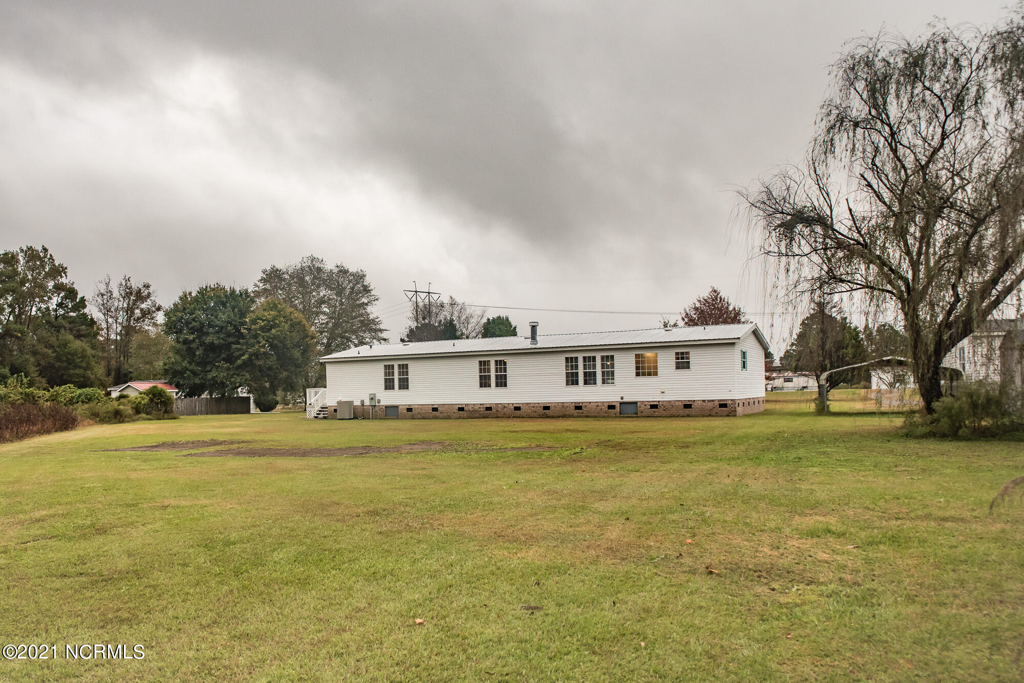 3904 Cobb Dail Road Farmville, NC 27828 - Photo 8 of 37 Cobb8