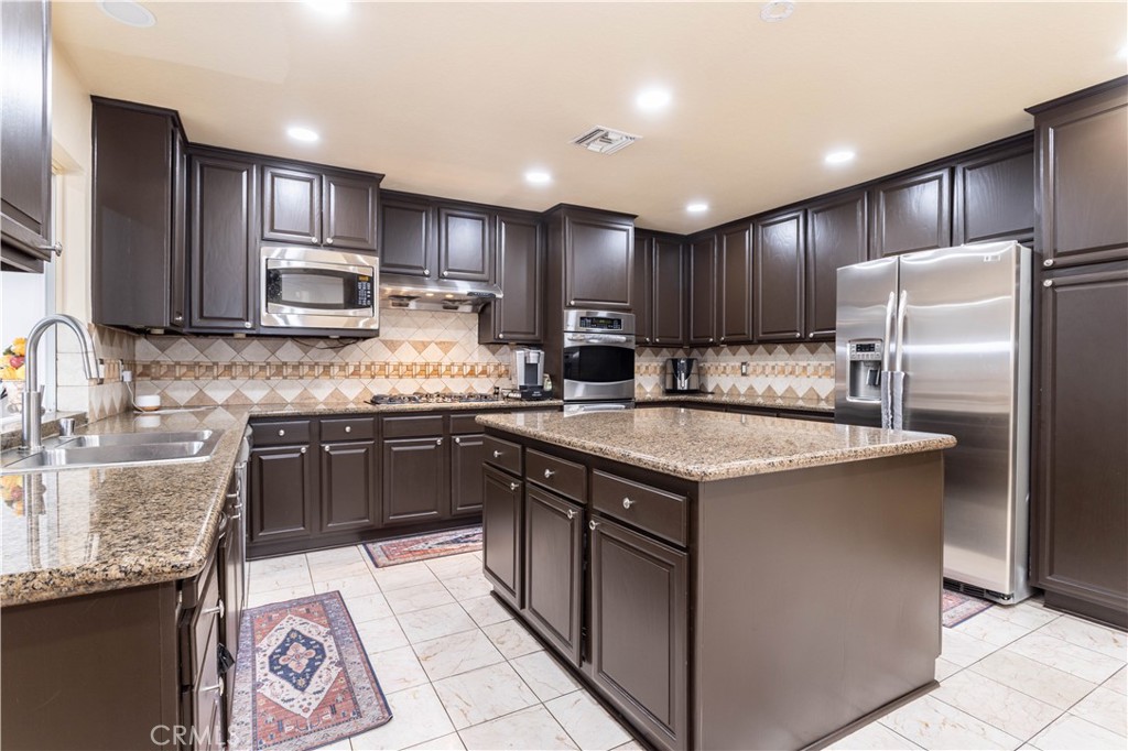 18429 Germain Street Porter Ranch, CA 91326 - Photo 13 of 38