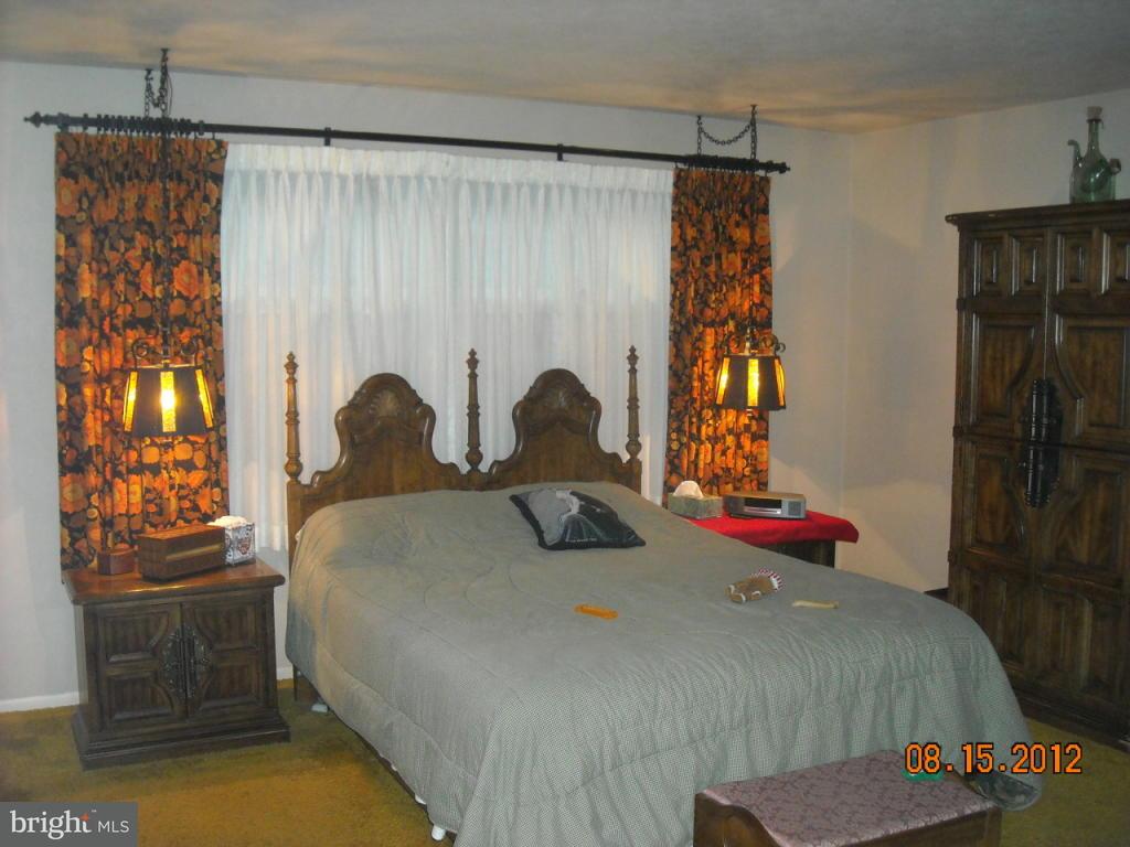 949 Sherry Lane Lancaster, PA 17601 - Photo 8 of 16