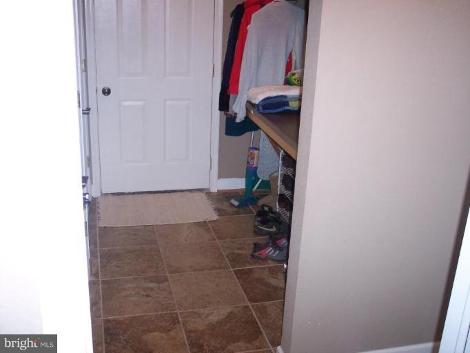 10350 Groves Farm Road Midland, VA 22728 - Photo 26 of 28 Hallway Entrance To Garage