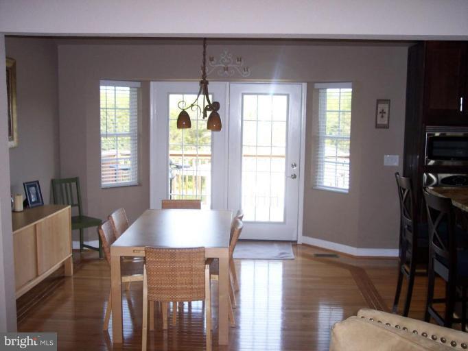 10350 Groves Farm Road Midland, VA 22728 - Photo 10 of 28 Dining Room