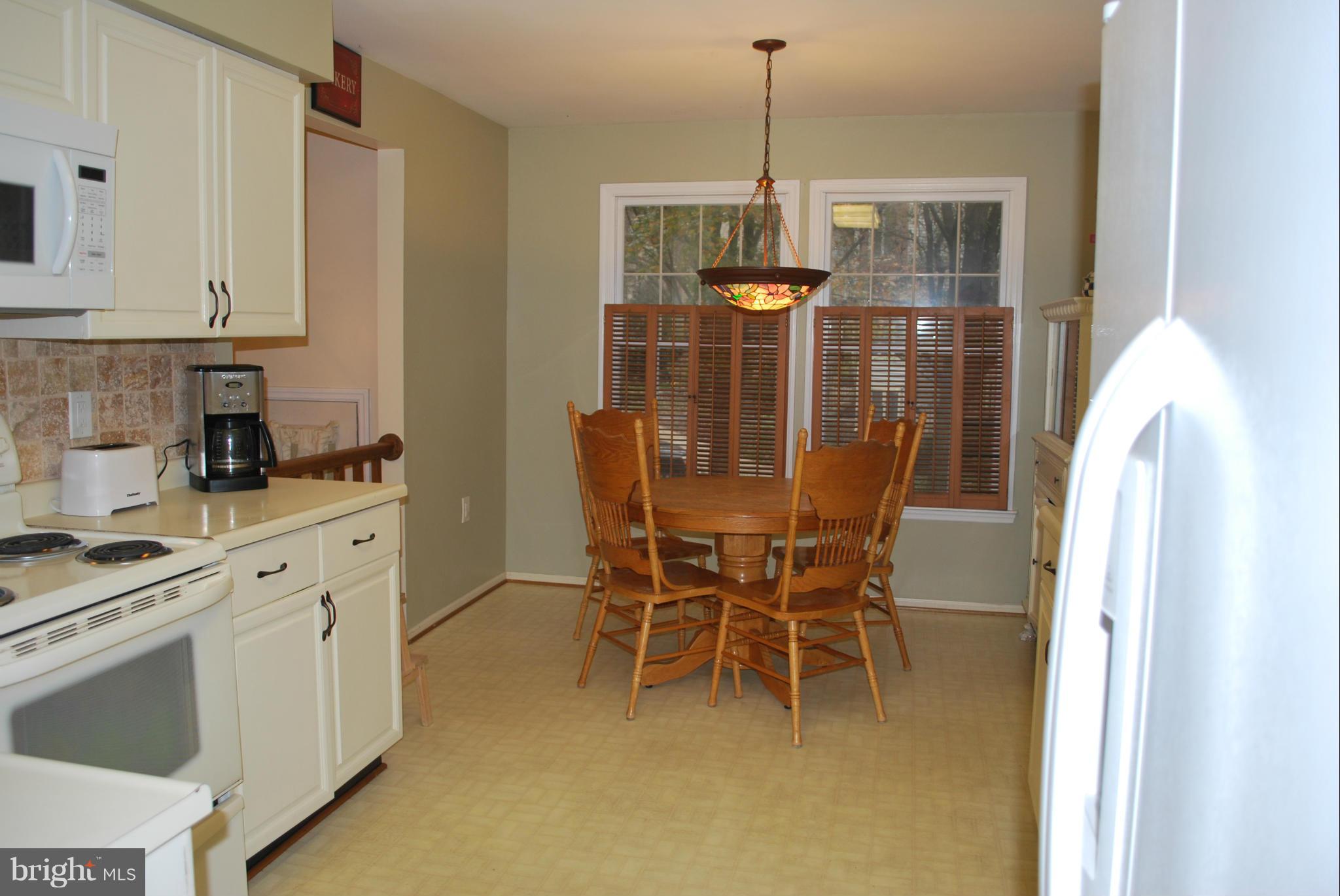 7507 Swan Point Way, Unit 184 Columbia, MD 21045 - Photo 3 of 30 Kitchen