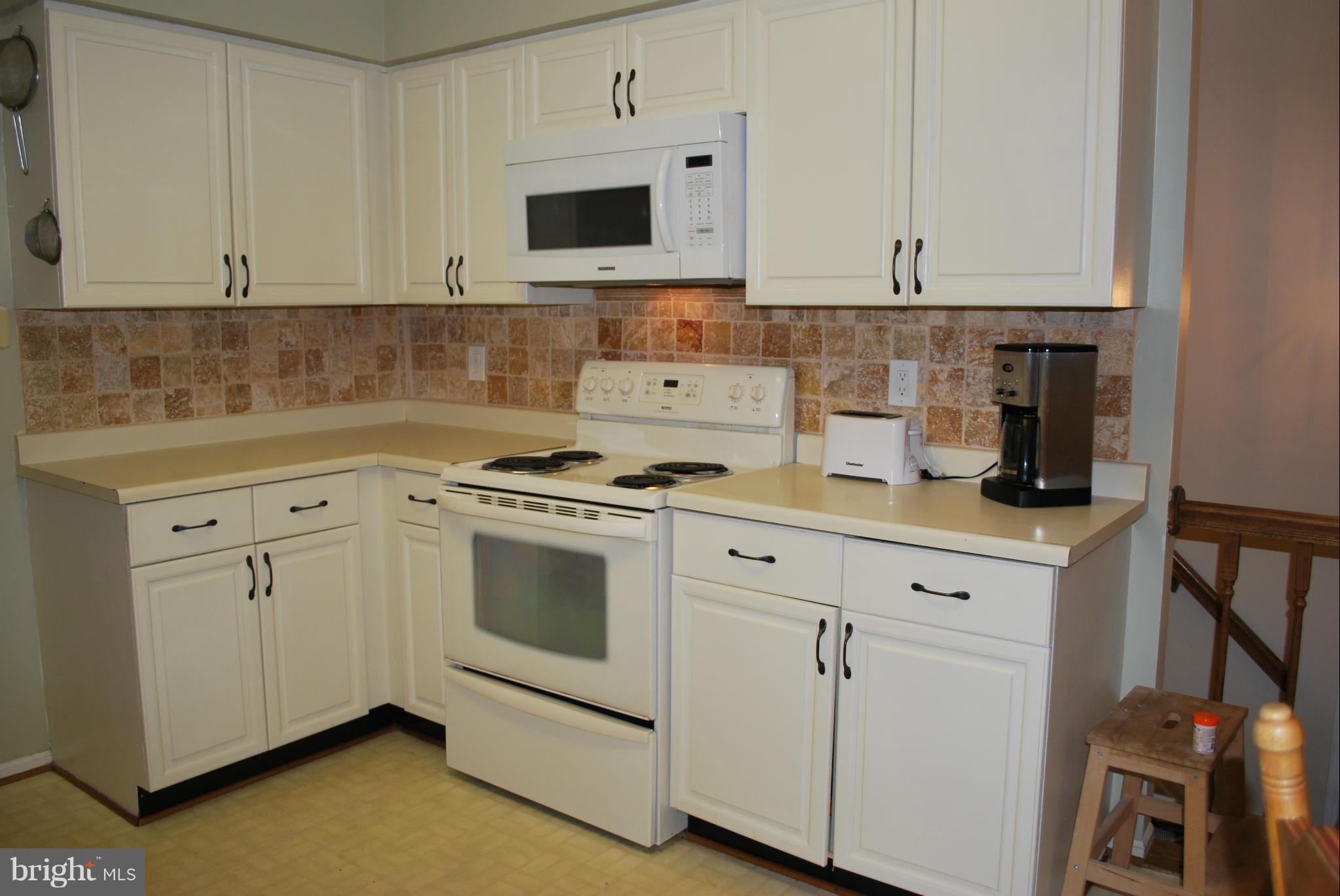 7507 Swan Point Way, Unit 184 Columbia, MD 21045 - Photo 4 of 30 Kitchen