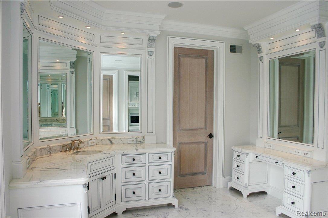 730 Vaughan Road Bloomfield Hills, MI 48304 - Photo 14 of 18 MasterBath1