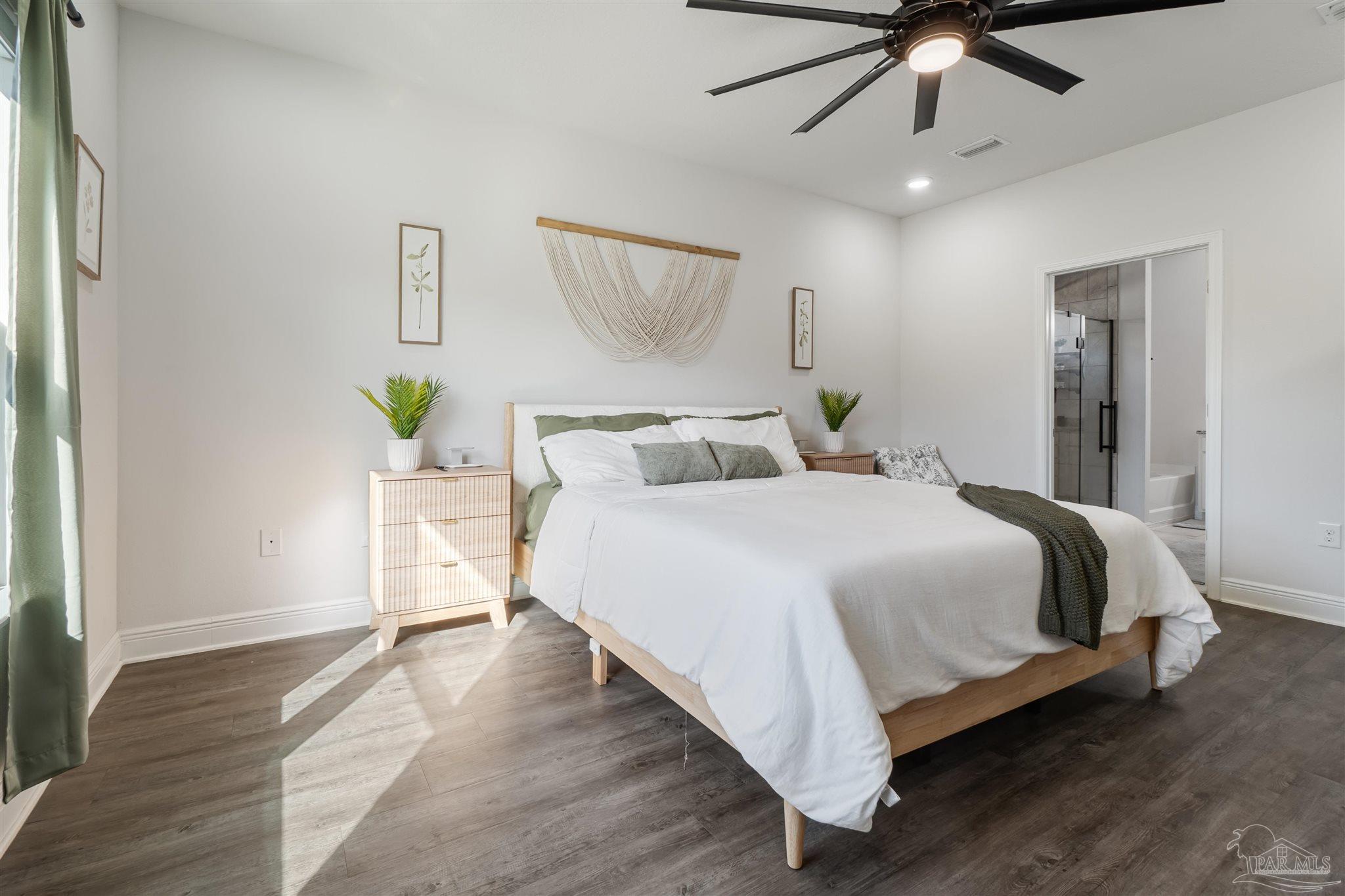 7979 Burnside Loop Pensacola, FL 32526 - Photo 32 of 49