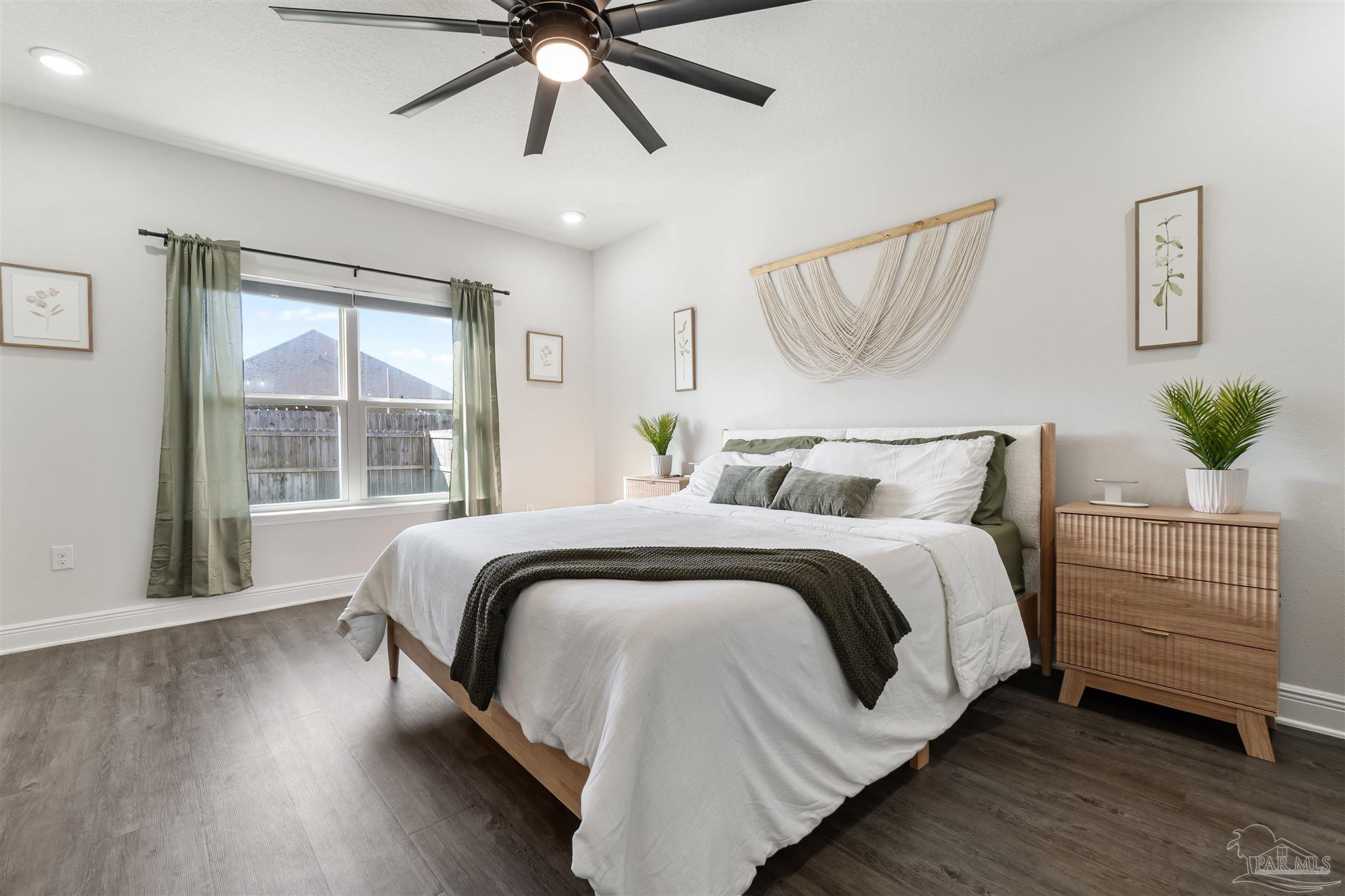 7979 Burnside Loop Pensacola, FL 32526 - Photo 6 of 49