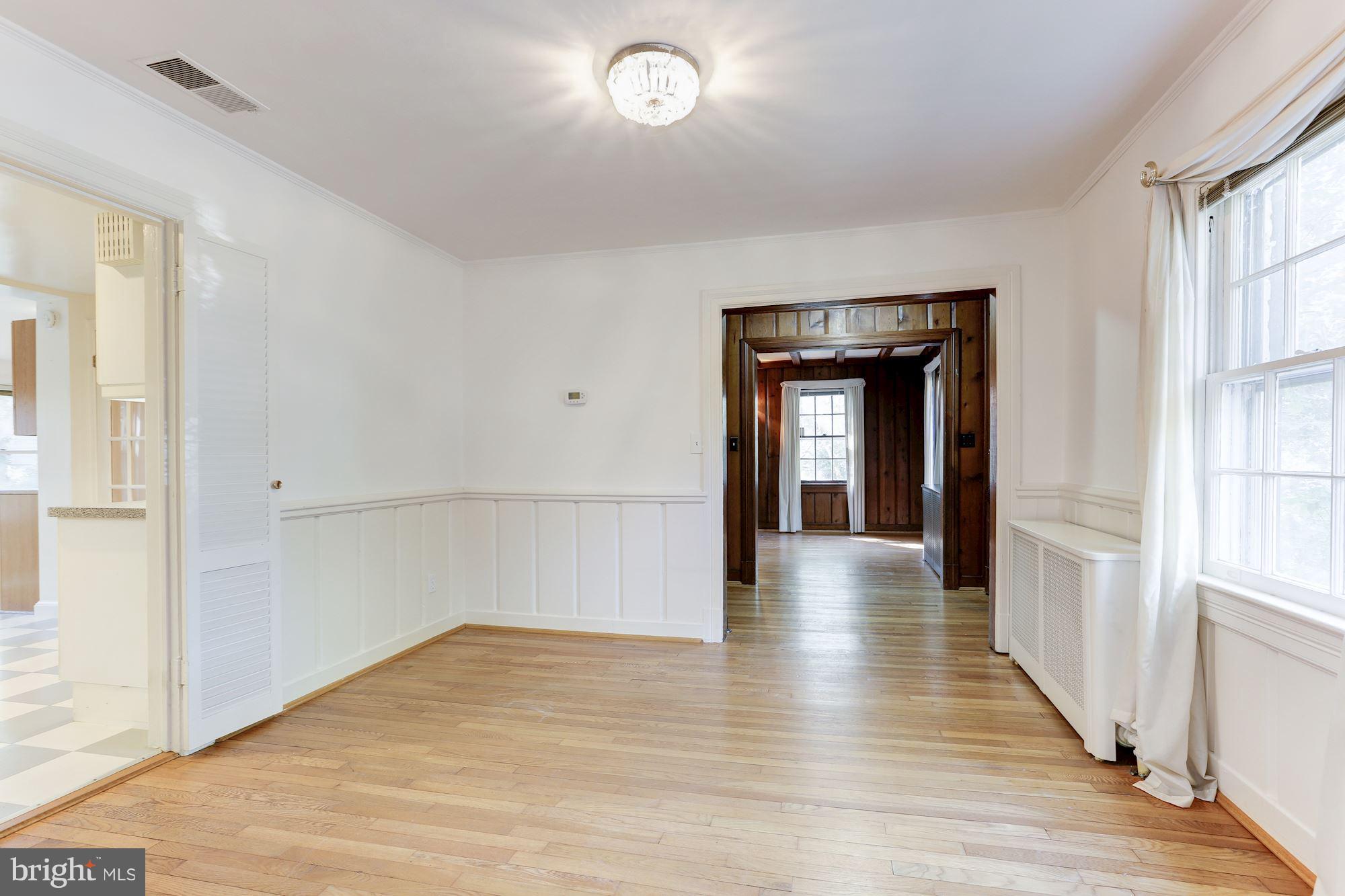 4003 North Glebe Road Arlington, VA 22207 - Photo 13 of 23 Dining Room