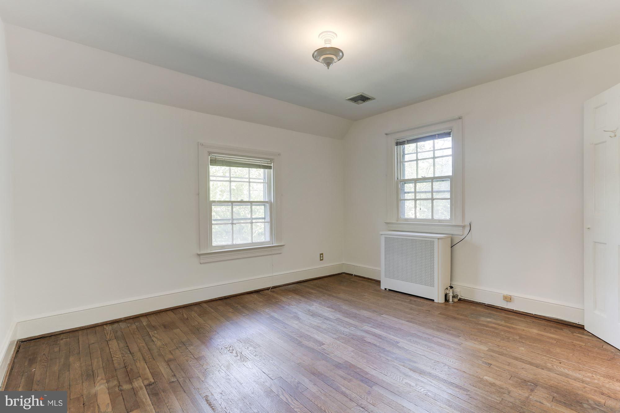 4003 North Glebe Road Arlington, VA 22207 - Photo 17 of 23 Bedroom #1