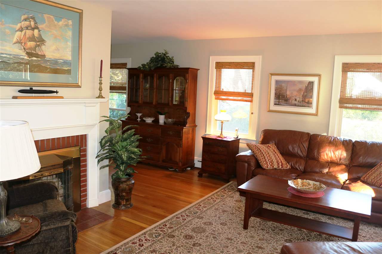 97 Sunset Road Portsmouth, NH 03801 - Photo 11 of 17 Gallery Image 11