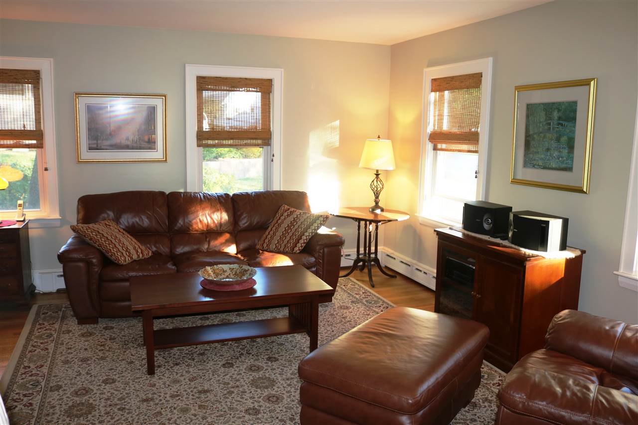97 Sunset Road Portsmouth, NH 03801 - Photo 9 of 17 Gallery Image 9