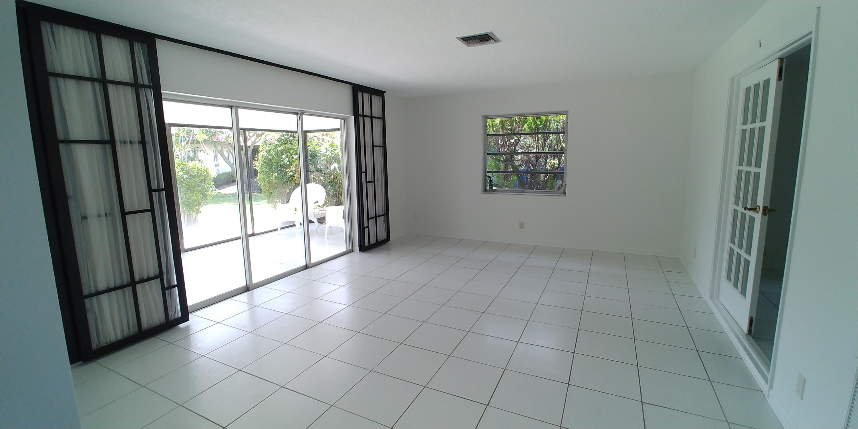 354 Northwest 42nd Street Boca Raton, FL 33431 - Photo 12 of 36 Living room