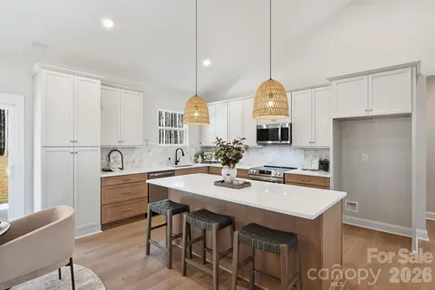 $465,000 | 2307 Lee Lawing Road, Lincolnton, NC 28092