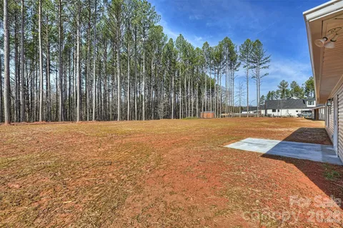 $465,000 | 2307 Lee Lawing Road, Lincolnton, NC 28092