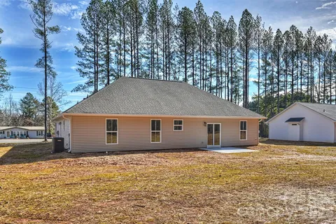 $465,000 | 2307 Lee Lawing Road, Lincolnton, NC 28092